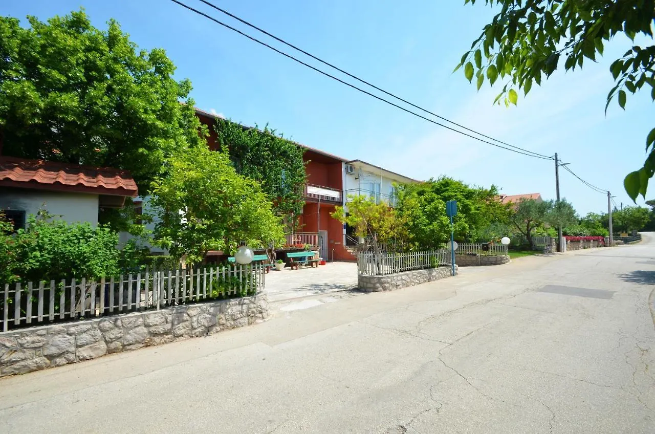 Guest House Tinka Starigrad Paklenica